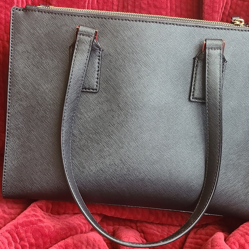 Kate Spade purse used - Picture 2 of 3